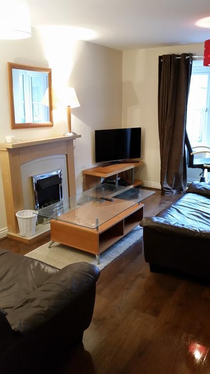 Livingston Ideal Commuter House Exterior foto